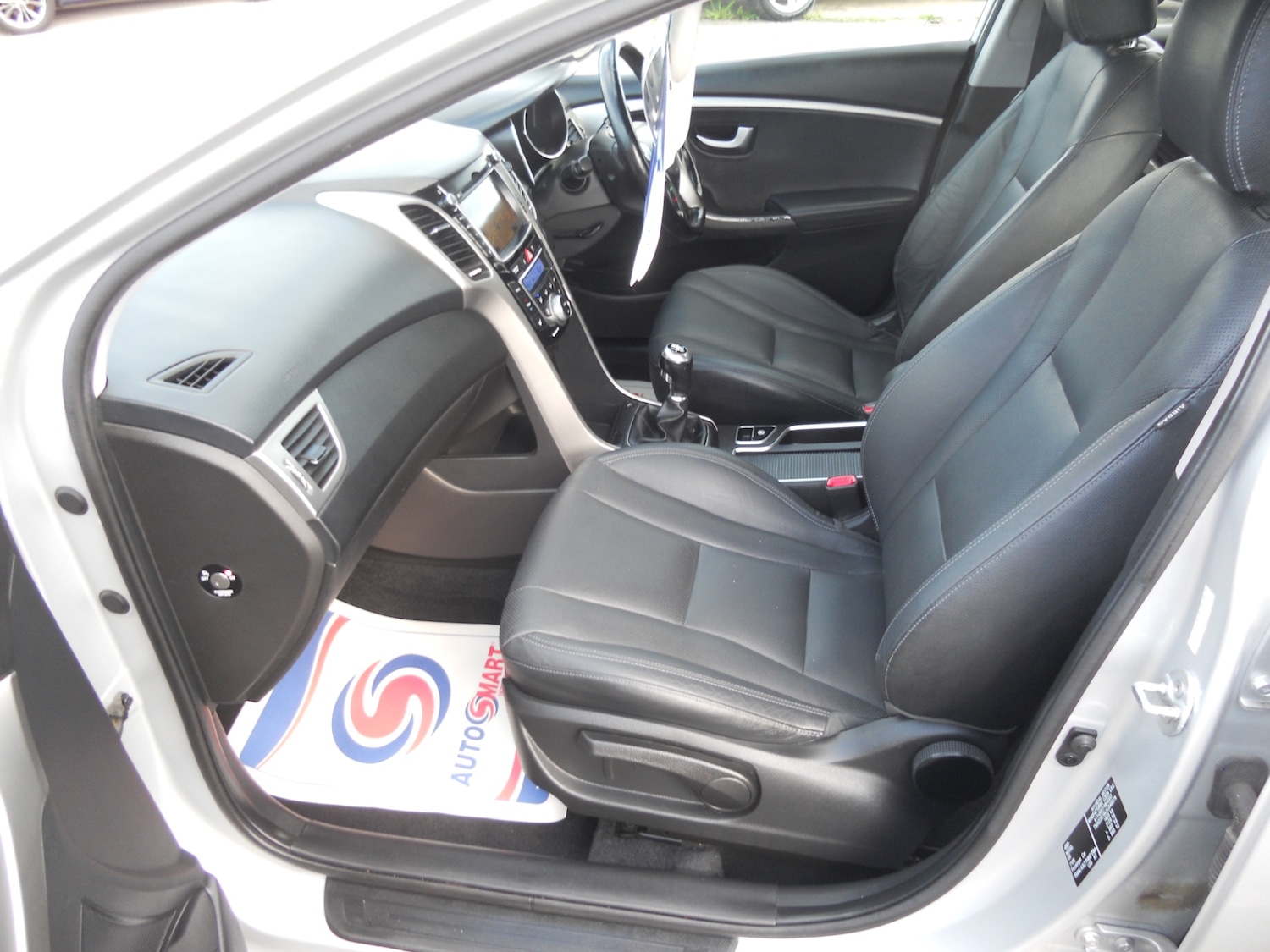 Used Hyundai i30 2016 for sale - 75639859: Photo 6