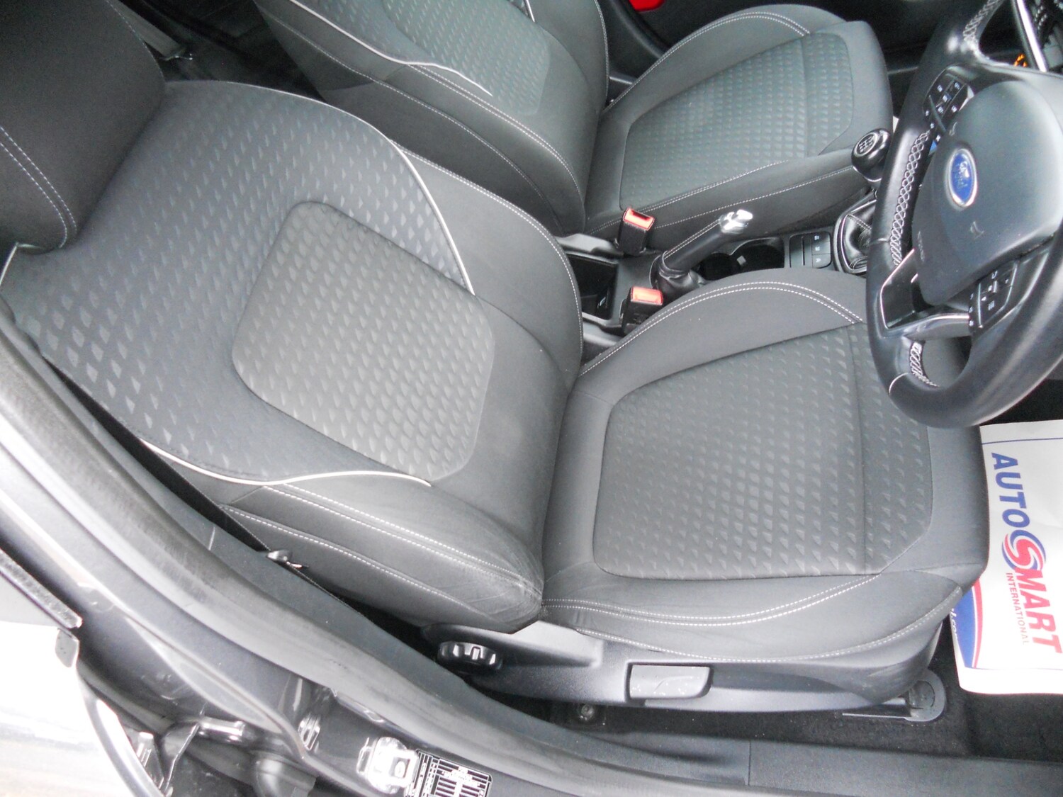 Used Ford Fiesta 2017 for sale - 76195869: Photo 12