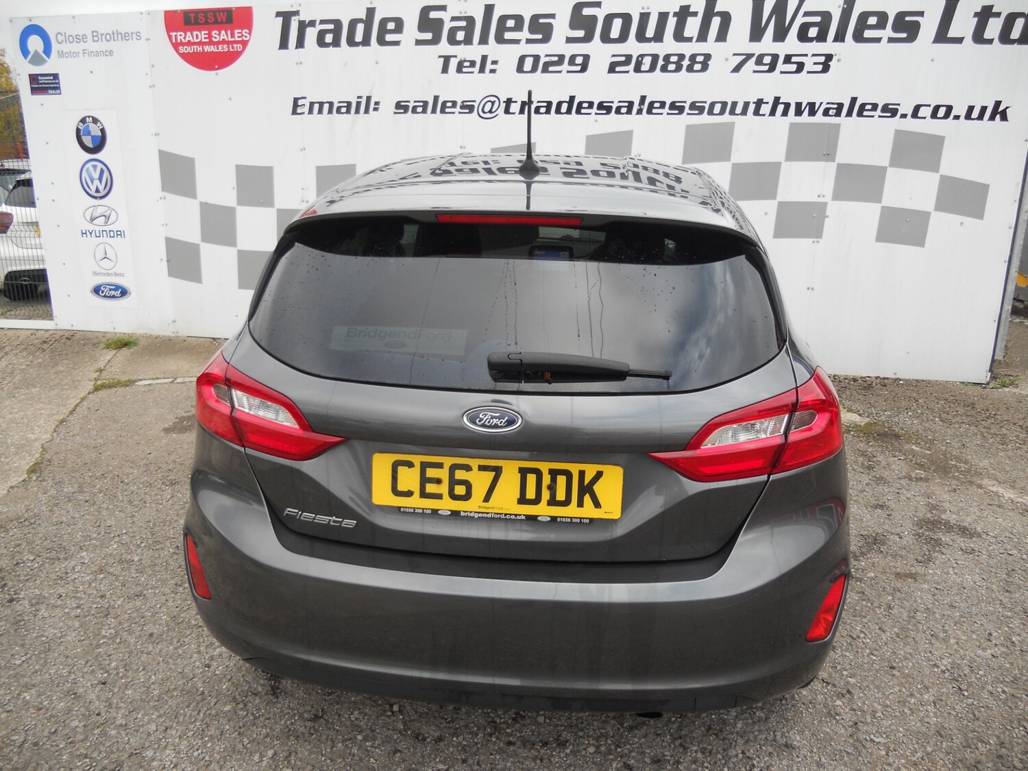 Used Ford Fiesta 2017 for sale - 76195869: Photo 4