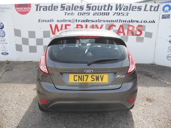 Used Ford Fiesta 2017 for sale - 78641989: Photo