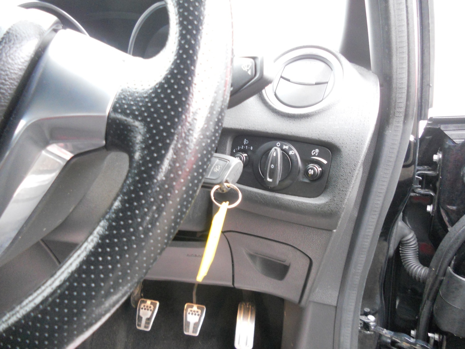 Used Ford Fiesta 2017 for sale - 77350618: Photo 18