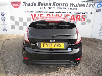 Used Ford Fiesta 2017 for sale - 77350618: Photo