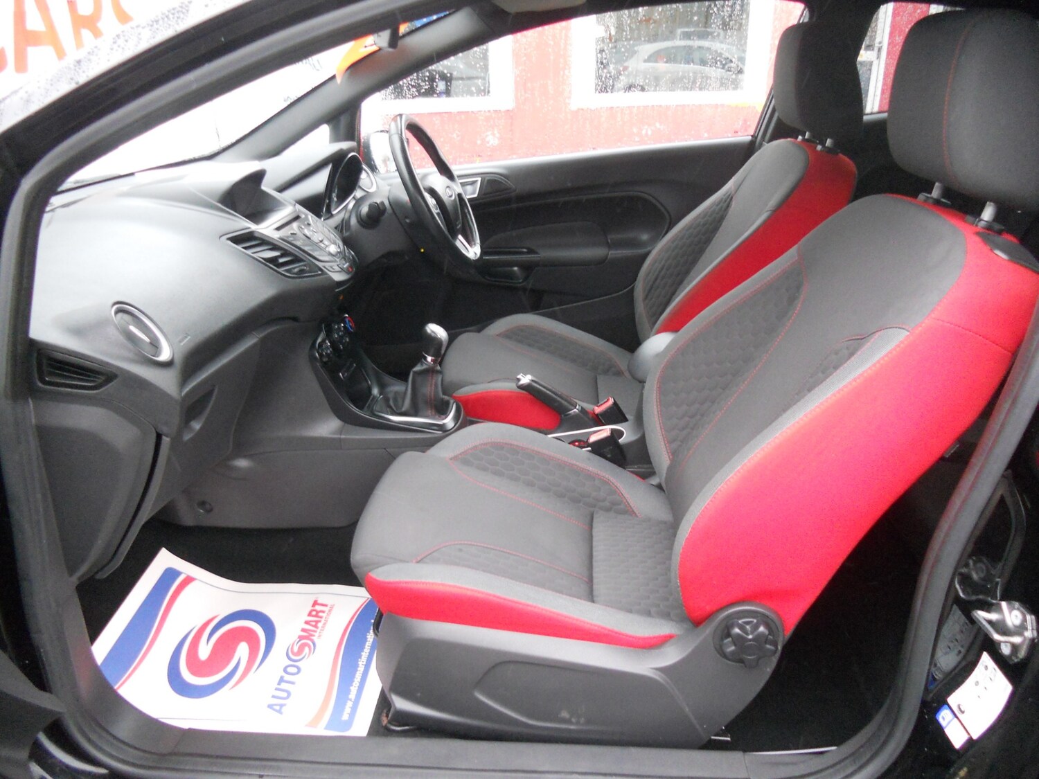 Used Ford Fiesta 2017 for sale - 77350618: Photo 9