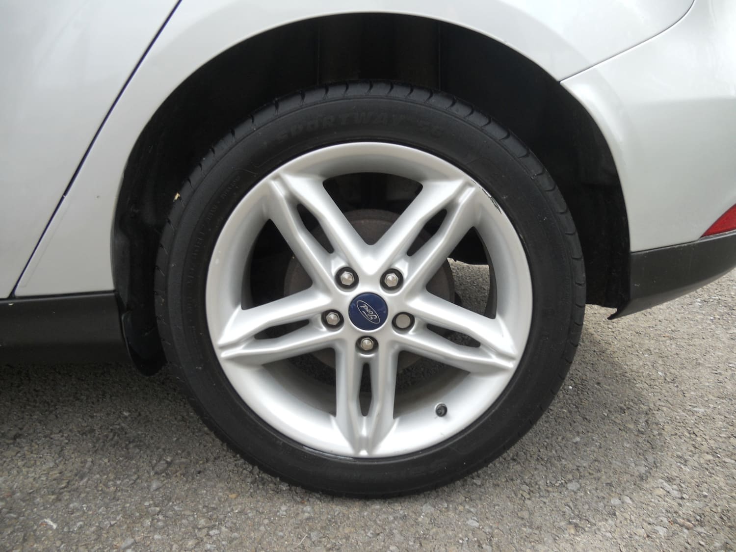 2015 15 FORD FOCUS