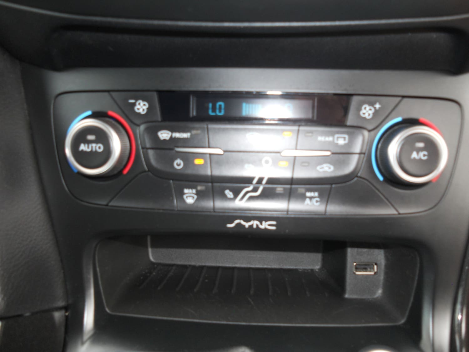 2015 15 FORD FOCUS