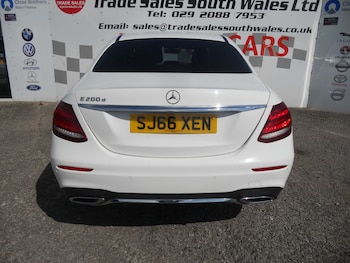 Used Mercedes-Benz E Class 2017 for sale - 79333379: Photo