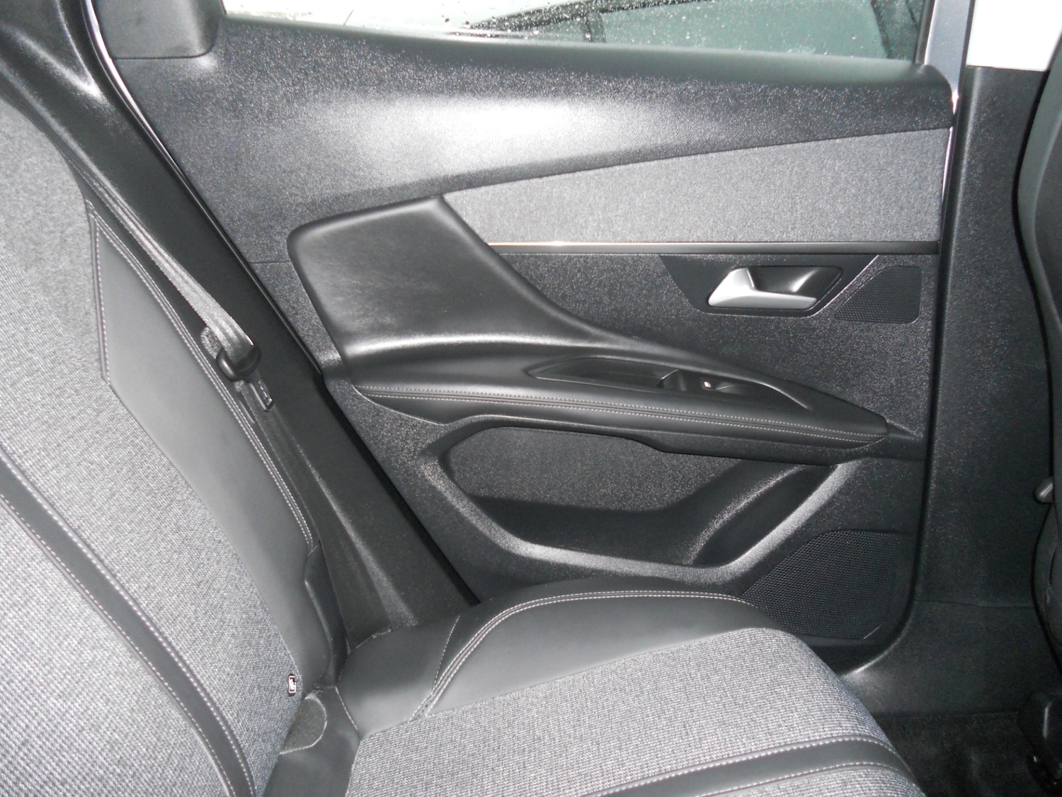 Used Peugeot 3008 2018 for sale - 75441697: Photo 16