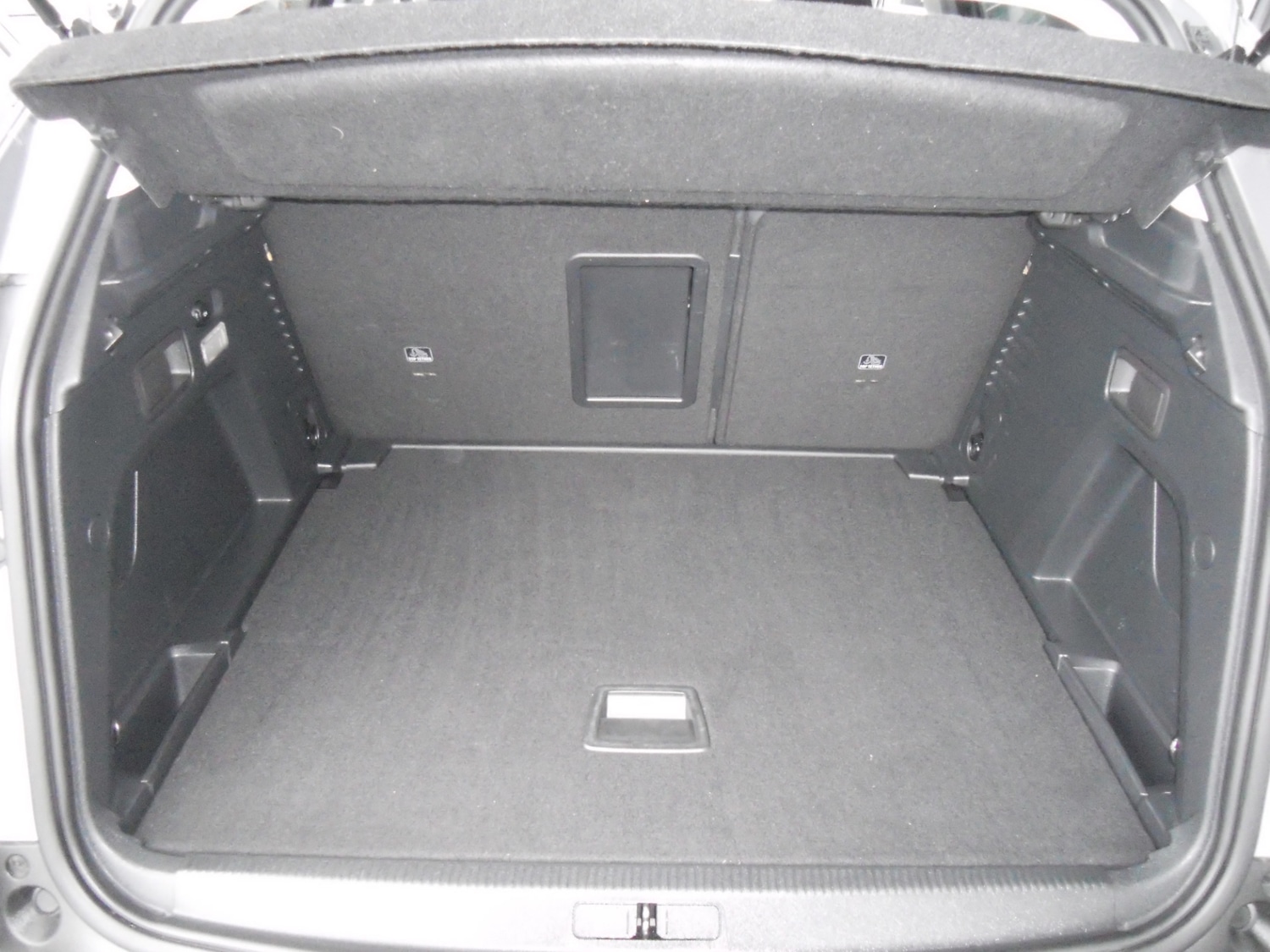 Used Peugeot 3008 2018 for sale - 75441697: Photo 24