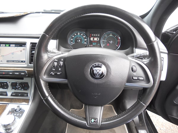 Used Jaguar XF 2015 for sale - 76143286: Photo 18