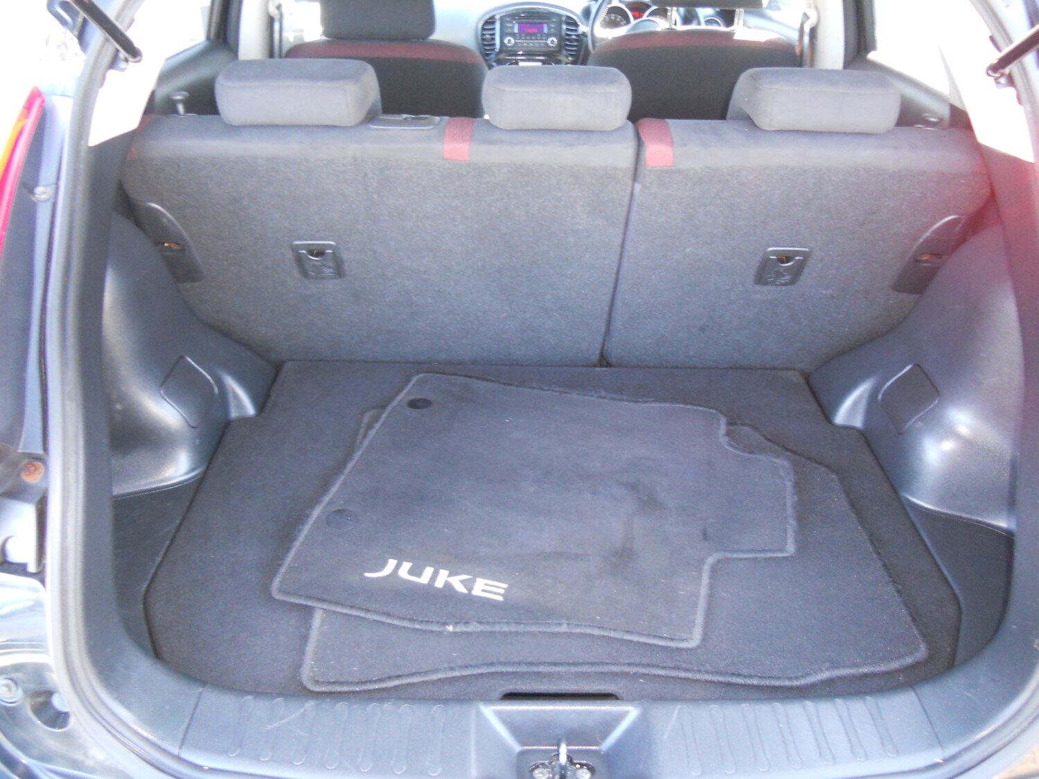 Used Nissan Juke 2011 for sale - 76045570: Photo 24