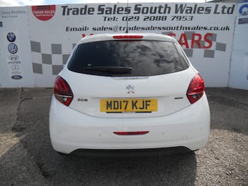 Used Peugeot 208 2017 for sale - 79746290: Photo