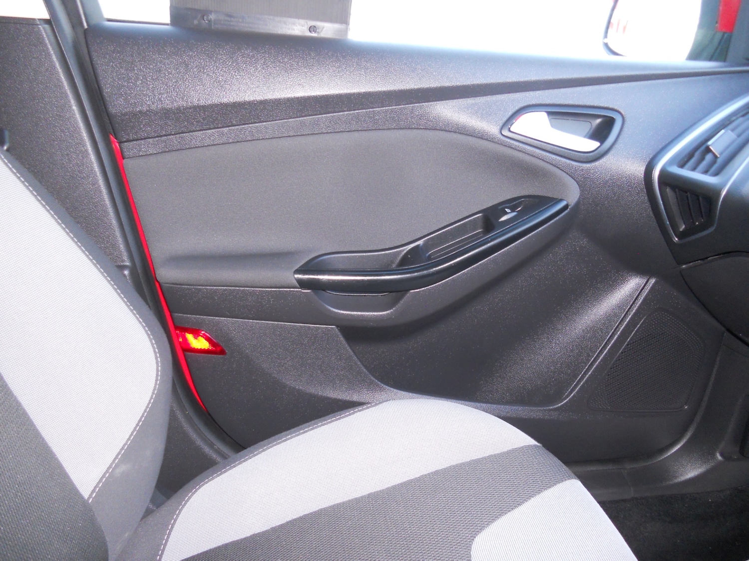 Used Ford Focus 2014 for sale - 77114126: Photo 14