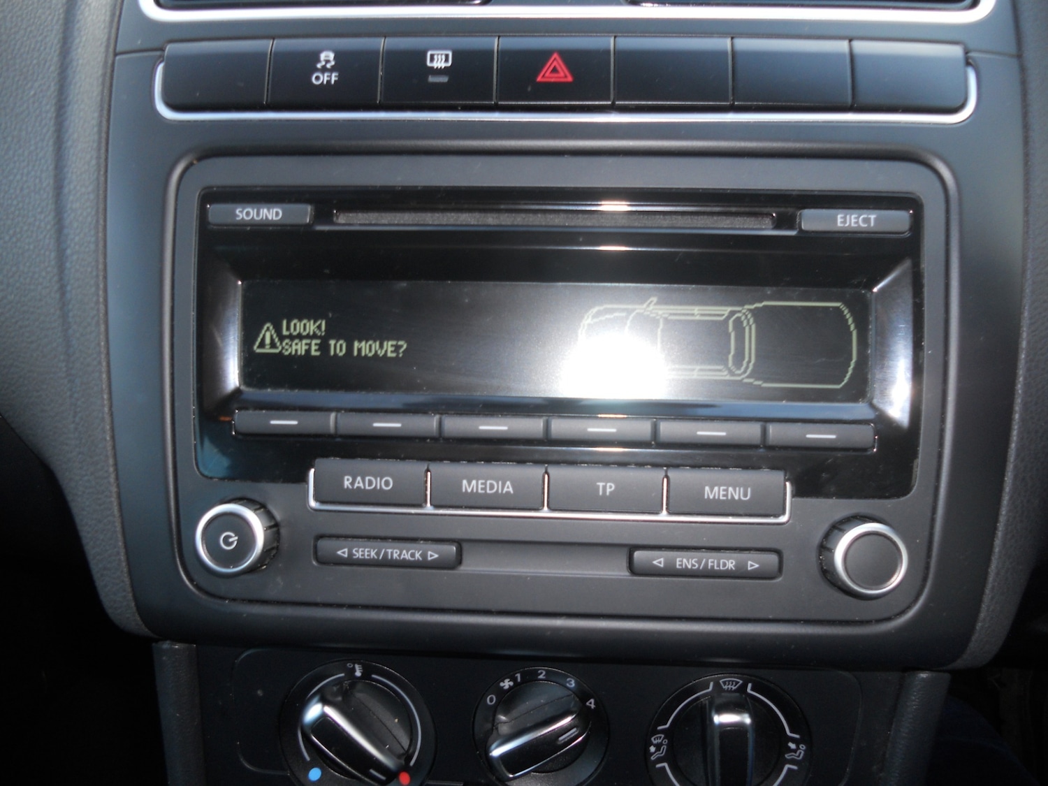 Used Volkswagen Polo 2014 for sale - 77420641: Photo 6