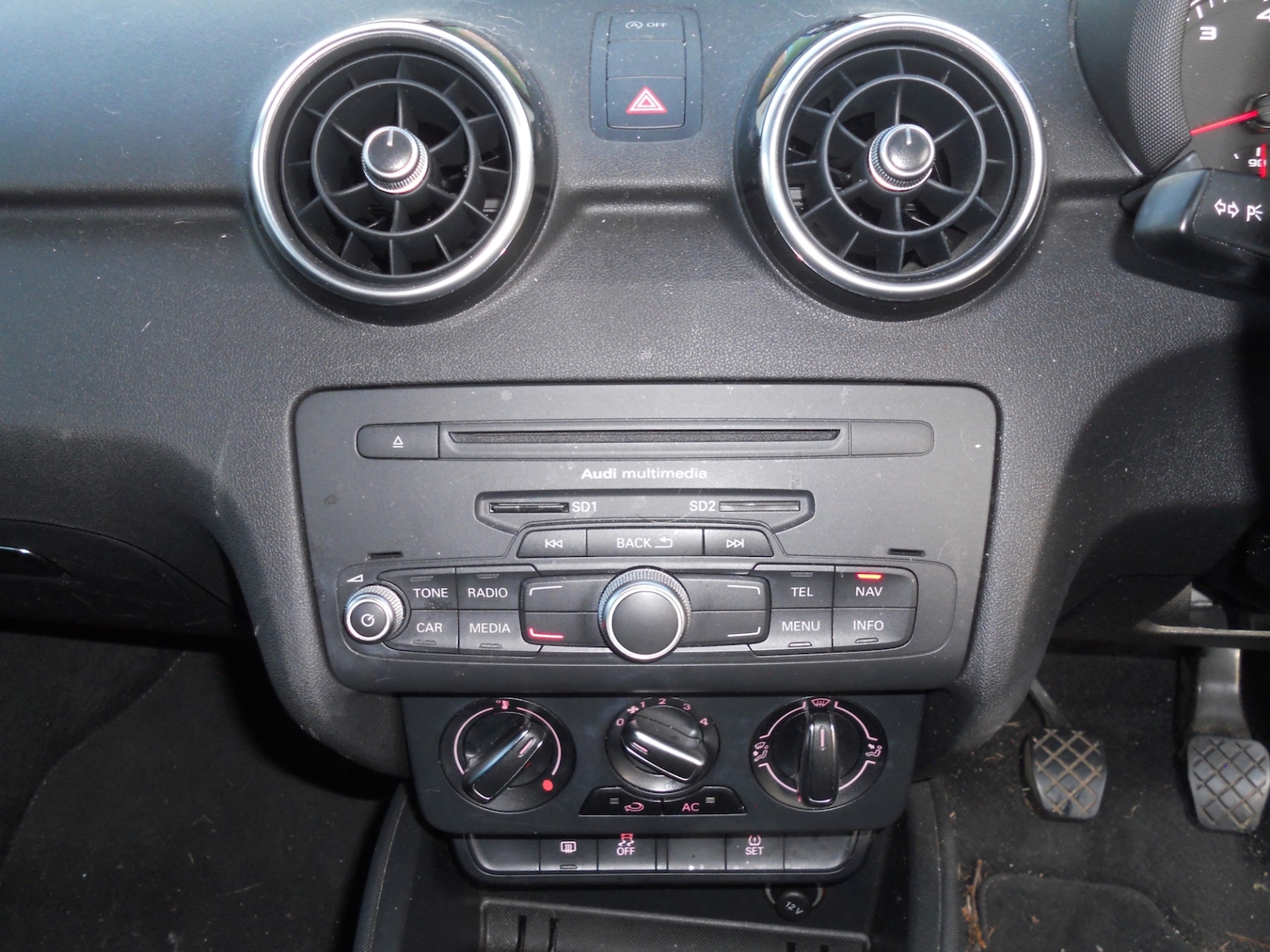 Used Audi A1 2014 for sale - 76958856: Photo 7