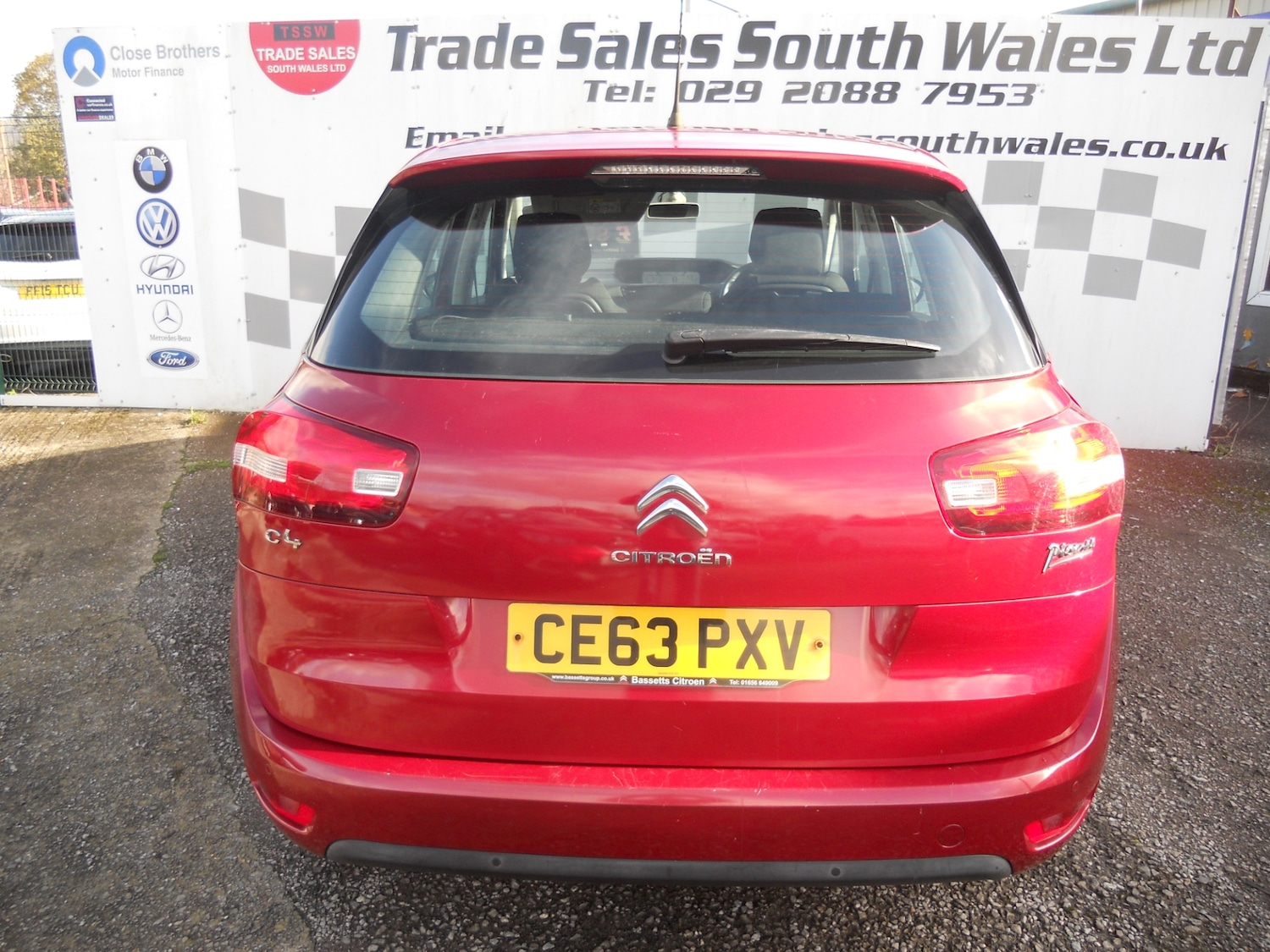 Used Citroen C4 Picasso 2013 for sale - 76556749: Photo 4