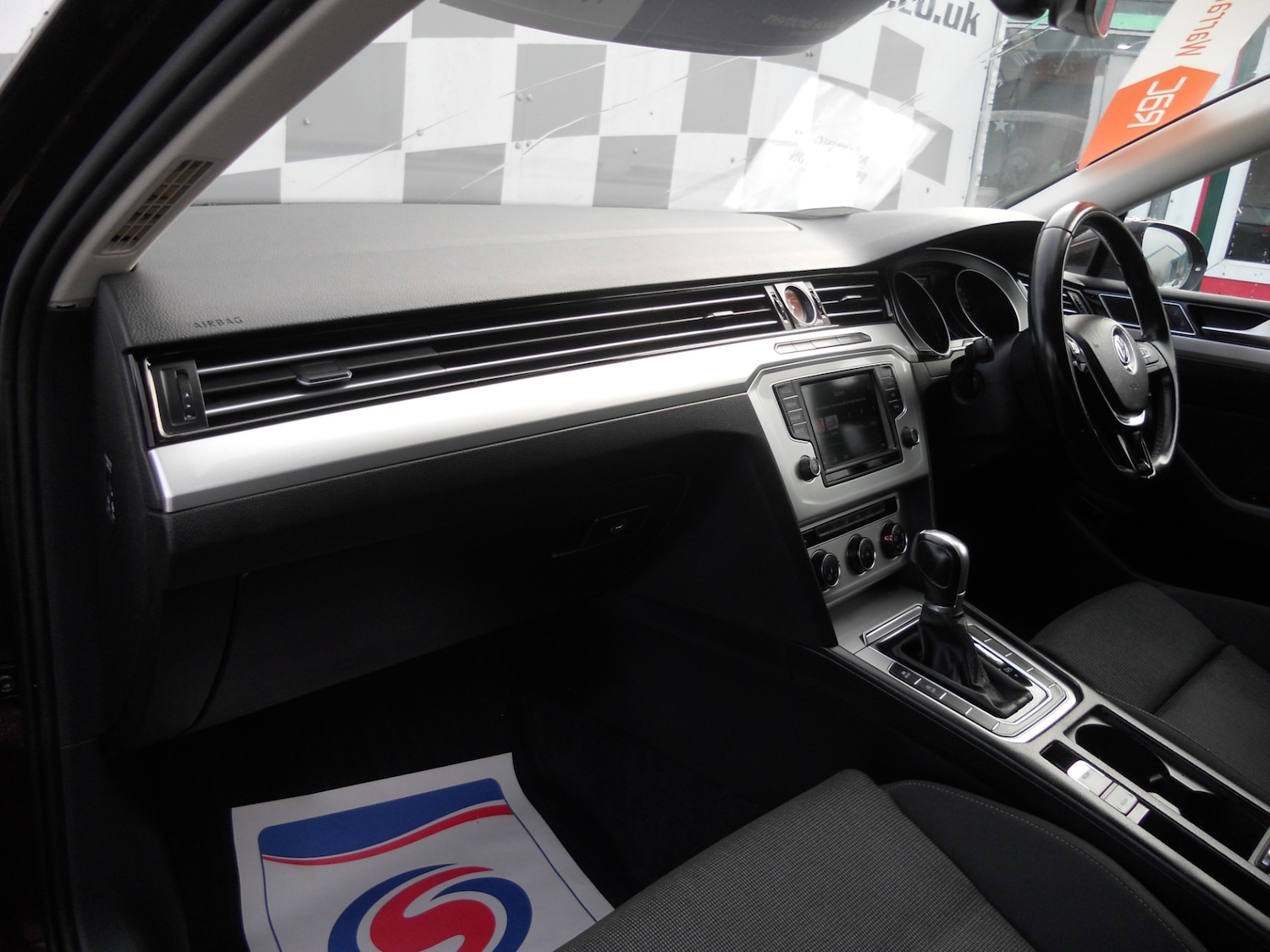 Used Volkswagen Passat 2015 for sale - 76778235: Photo 11