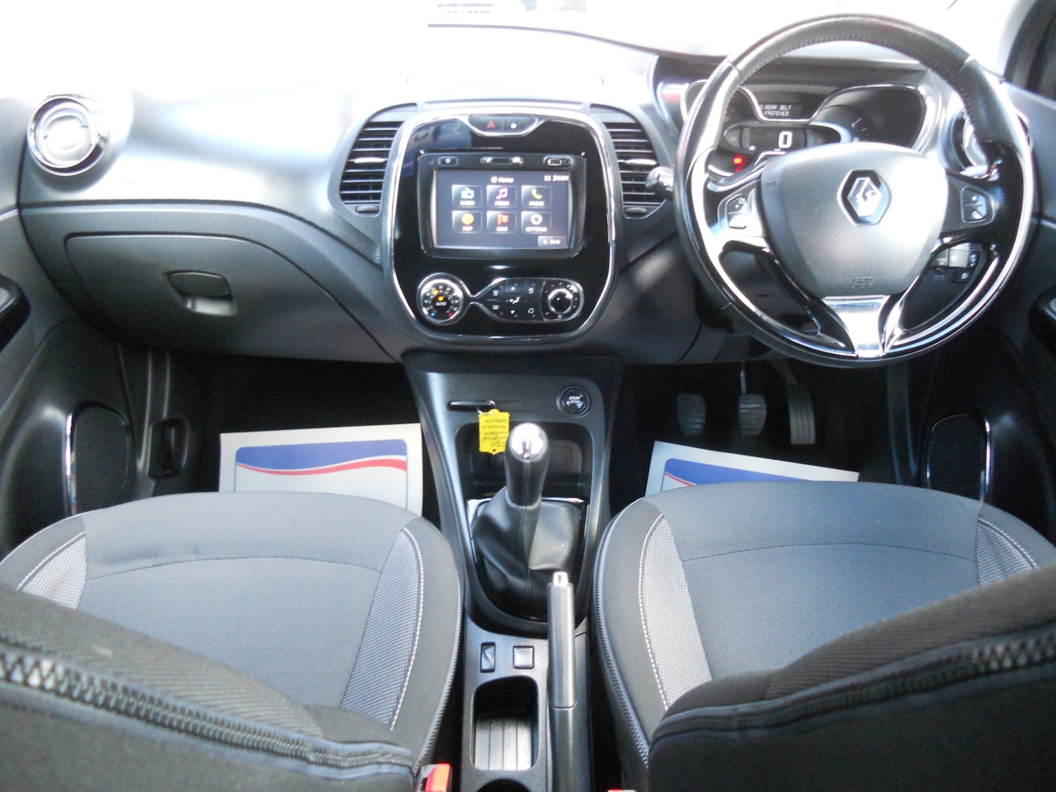 Used Renault Captur 2015 for sale - 75394337: Photo 20