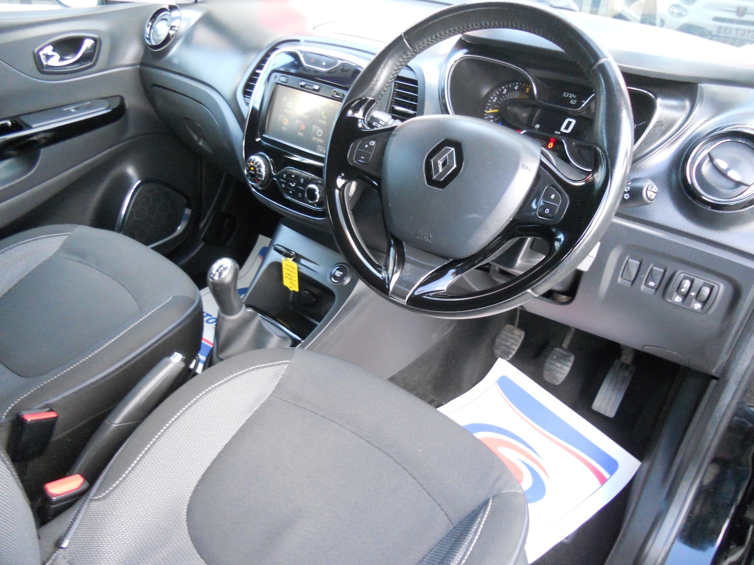 Used Renault Captur 2015 for sale - 75394337: Photo 23