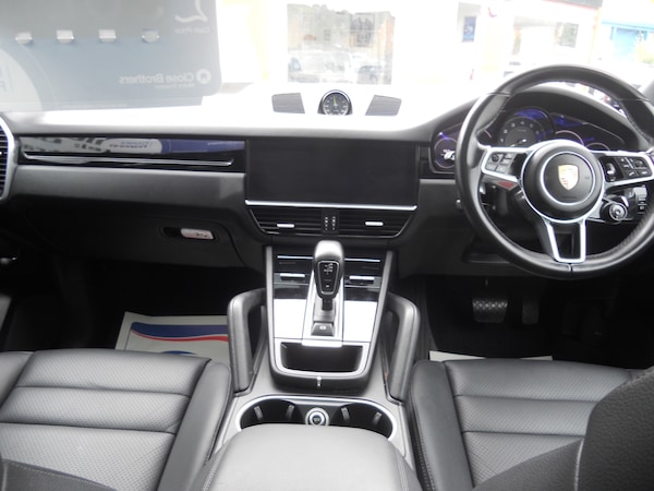 Used Porsche Cayenne 2021 for sale - 74218543: Photo 18