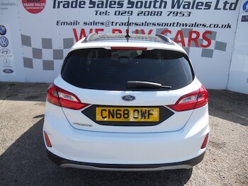 Used Ford Fiesta 2018 for sale - 78324936: Photo