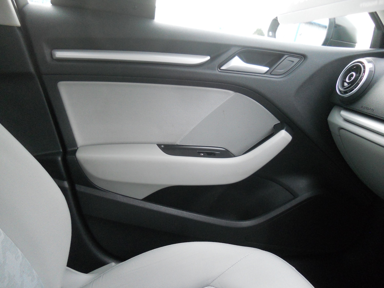 Used Audi A3 2014 for sale - 76265431: Photo 15