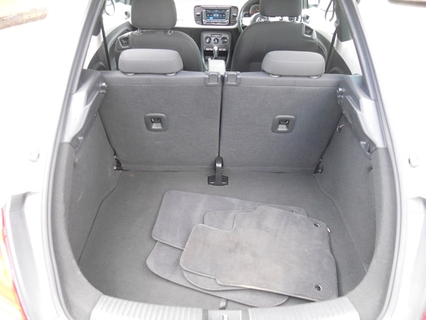 Used Volkswagen Beetle 2024 for sale - 73791600: Photo 21