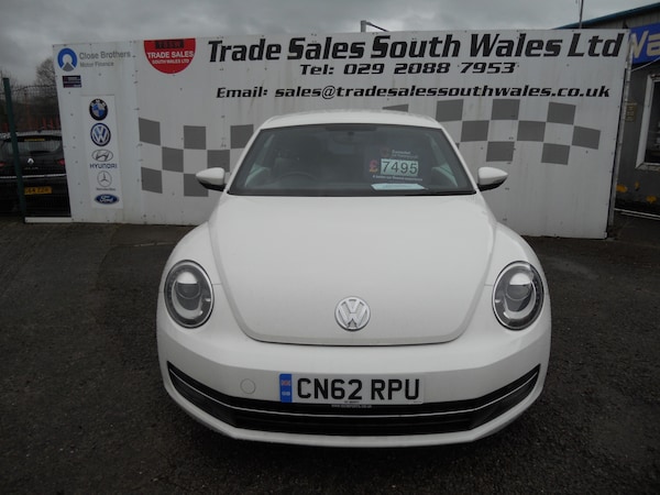 Used Volkswagen Beetle 2024 for sale - 73791600: Photo 2
