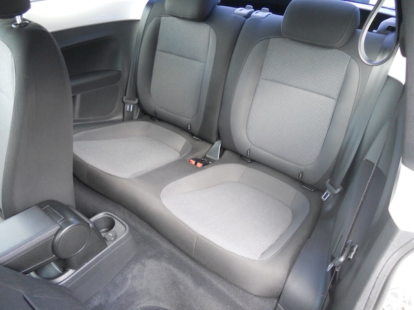 Used Volkswagen Beetle 2024 for sale - 73791600: Photo 7