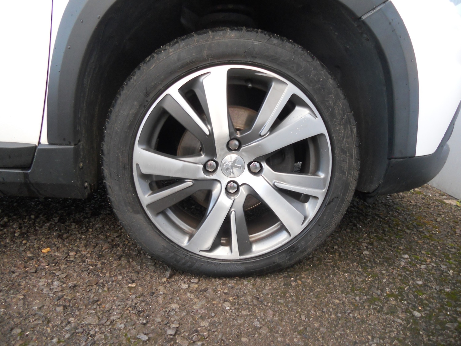 Used Peugeot 2008 2018 for sale - 76958824: Photo 22