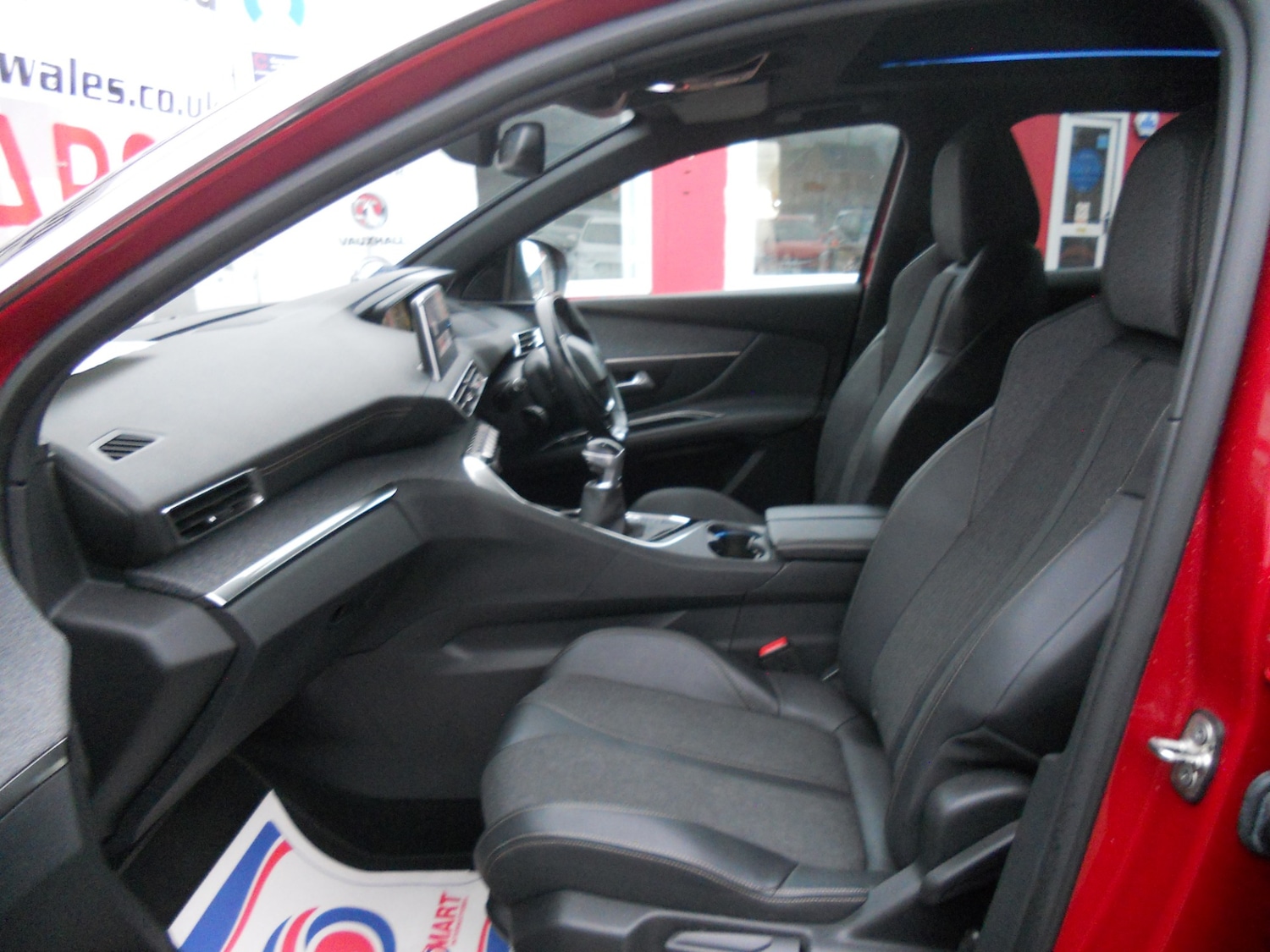 Used Peugeot 3008 2018 for sale - 77323553: Photo 12