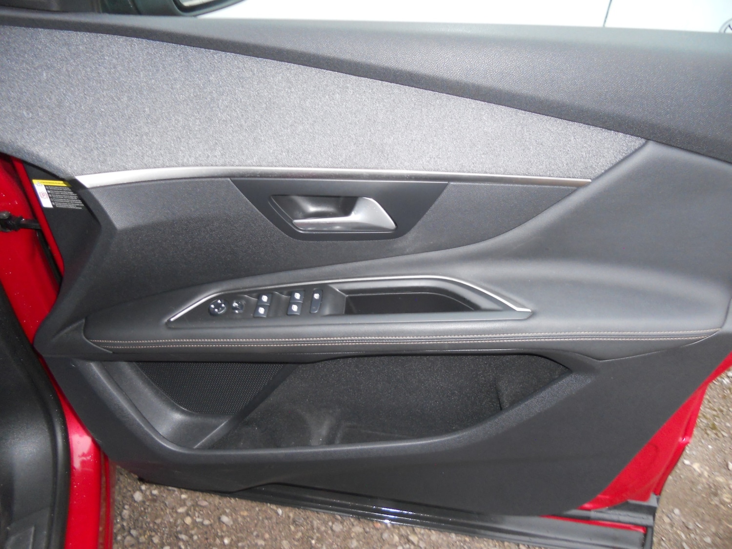 Used Peugeot 3008 2018 for sale - 77323553: Photo 26