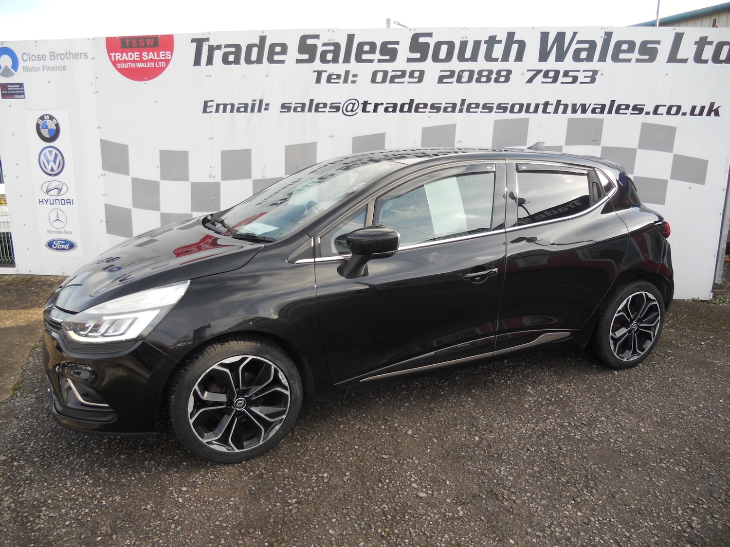 Used Renault Clio 2017 for sale - 76557067: Photo 3