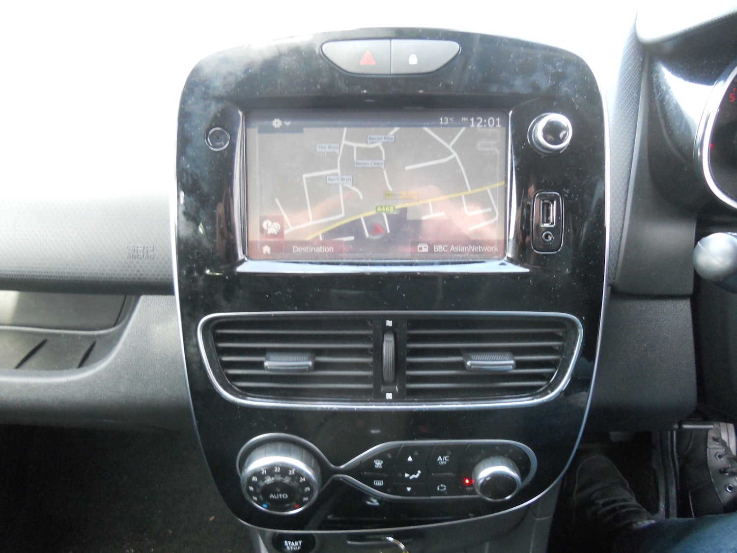 Used Renault Clio 2017 for sale - 76557067: Photo 5