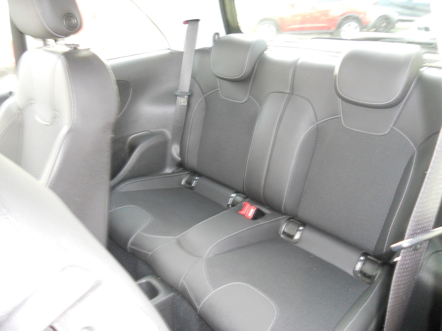 Used Vauxhall ADAM 2016 for sale - 76403393: Photo 9