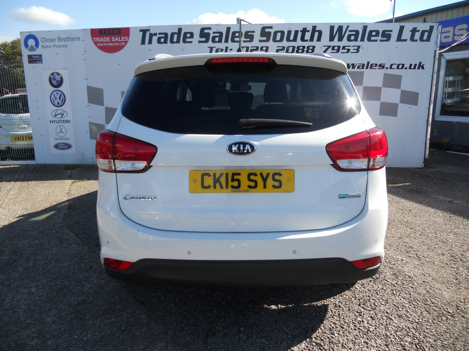Used Kia Carens 2015 for sale - 76075852: Photo 4