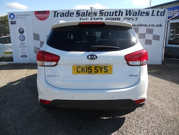 Used Kia Carens 2015 for sale - 76075852: Photo 4