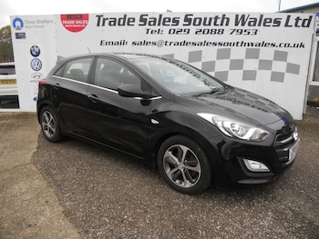 Used Hyundai i30 2015 for sale - 76464614: Photo