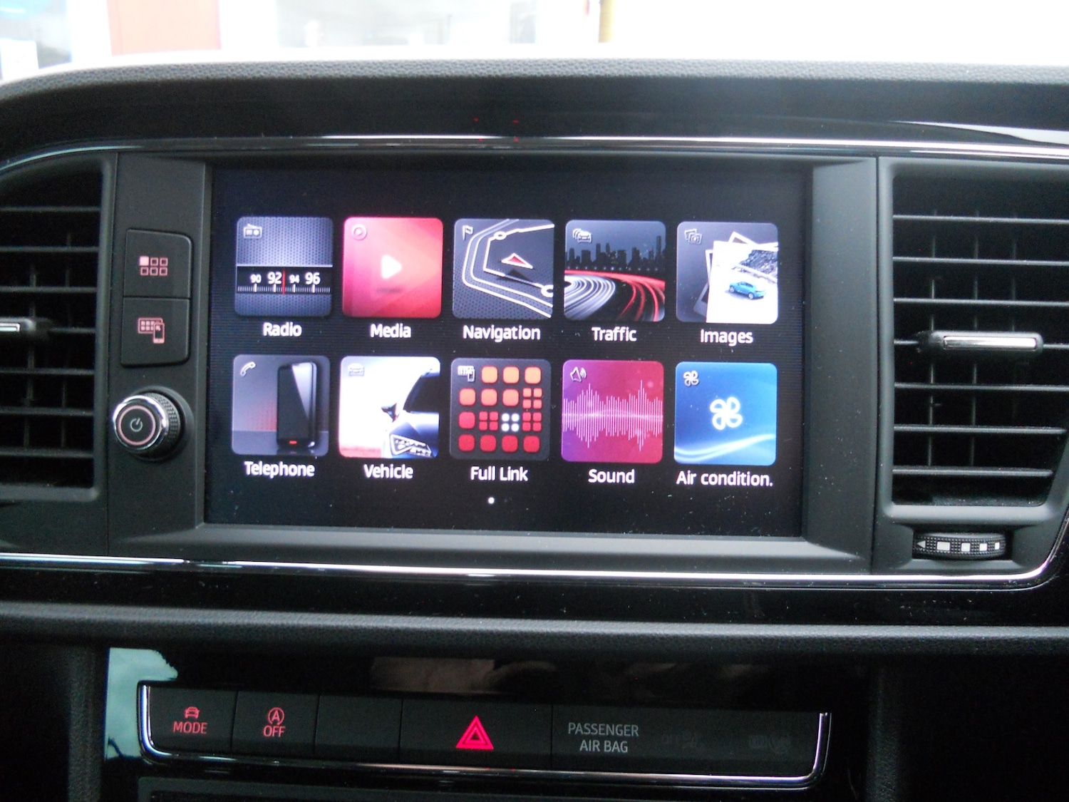 Used SEAT Leon 2018 for sale - 77363886: Photo 28