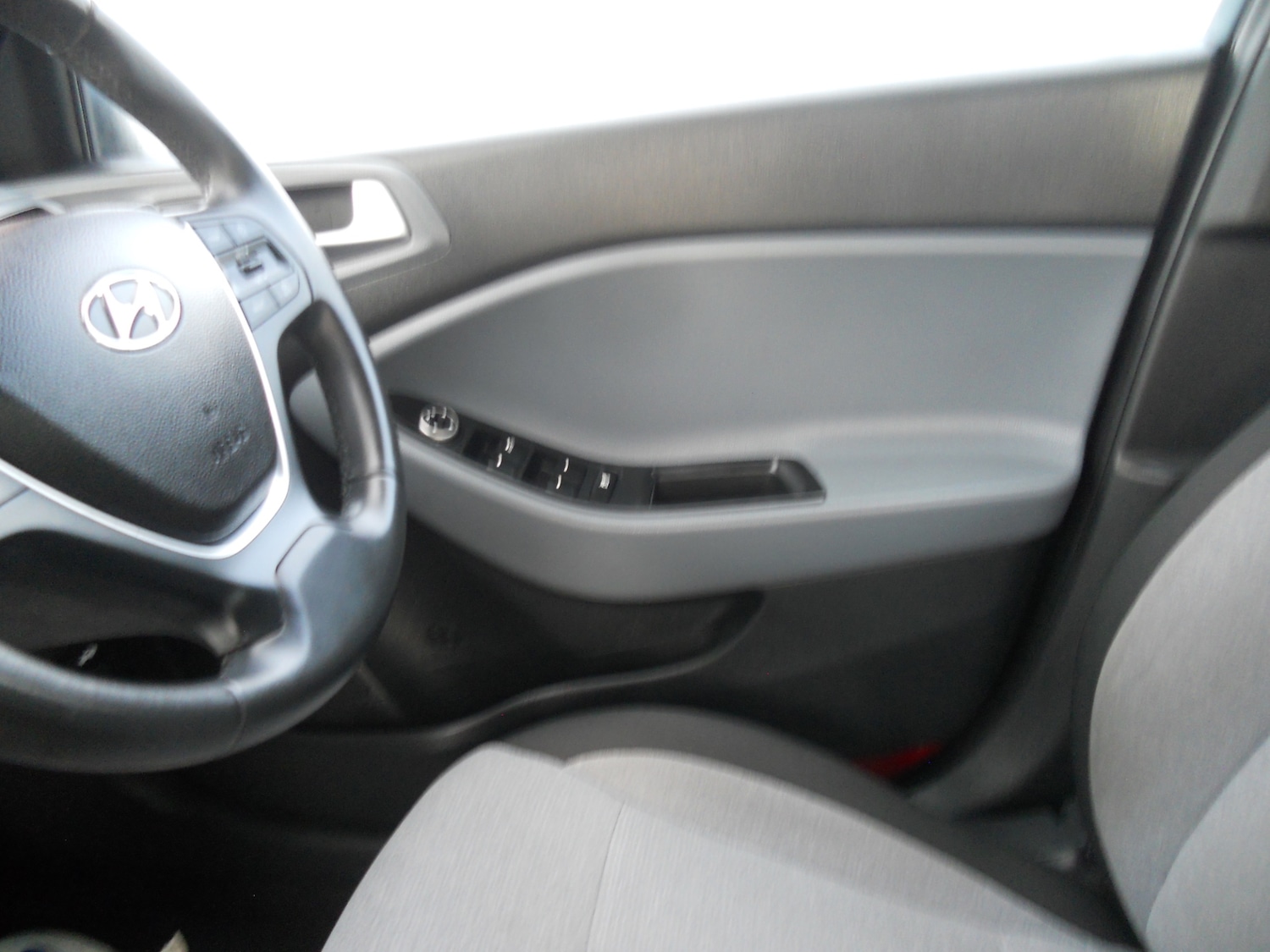 Used Hyundai i20 2015 for sale - 75919216: Photo 17