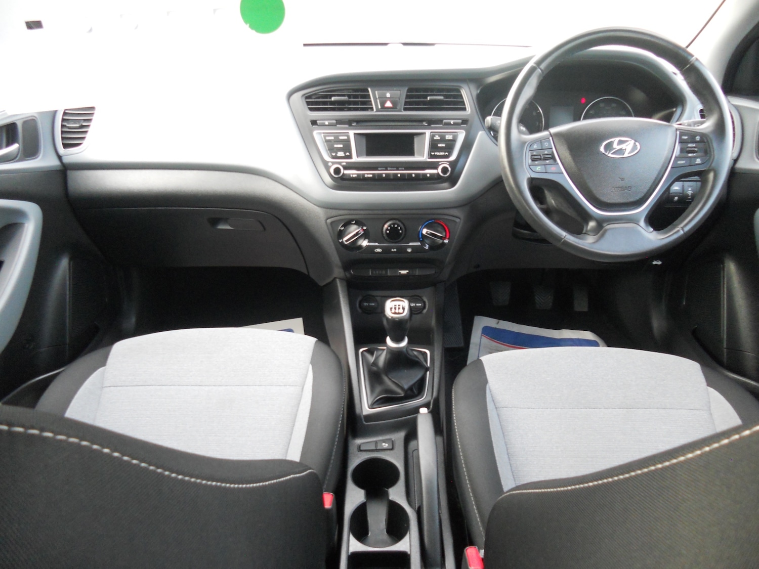 Used Hyundai i20 2015 for sale - 75919216: Photo 20