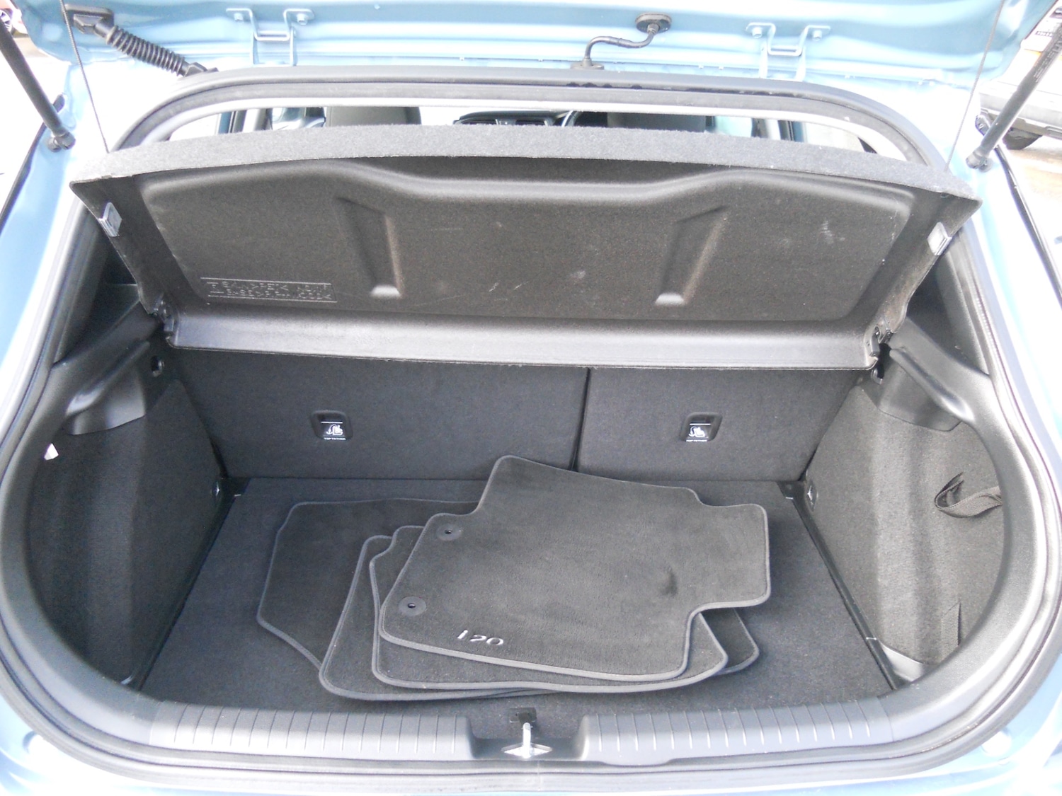 Used Hyundai i20 2015 for sale - 75919216: Photo 25