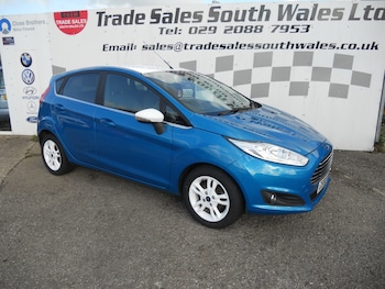 2016 (66) - 1.0 EcoBoost Zetec Blue NAV 5dr £20 TAX