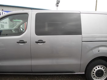 Used Vauxhall Vivaro 2022 for sale - 76504637: Photo