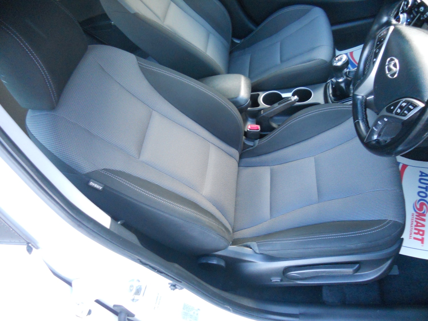 Used Hyundai i30 2015 for sale - 77113370: Photo 12