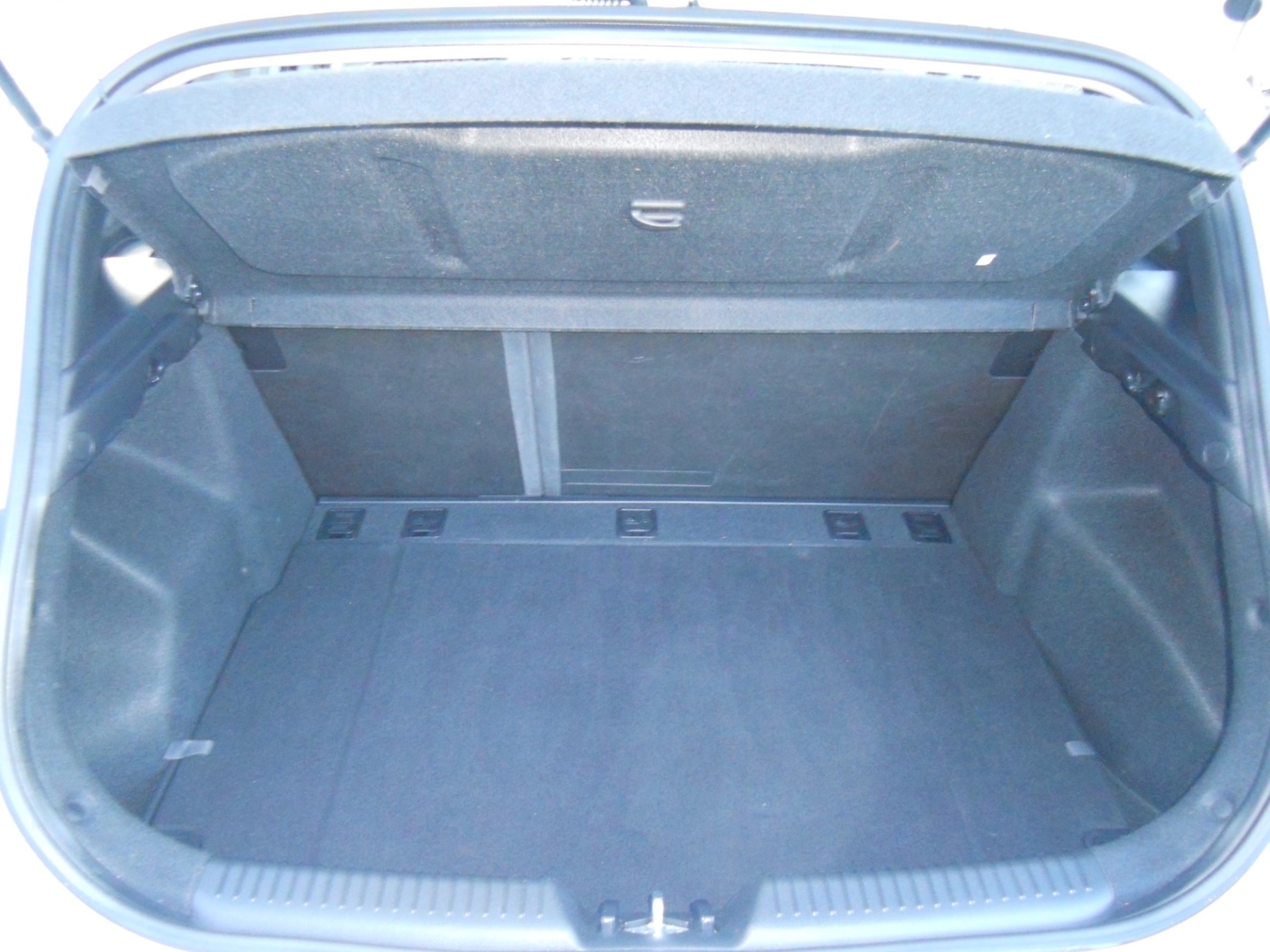 Used Hyundai i30 2015 for sale - 77113370: Photo 25