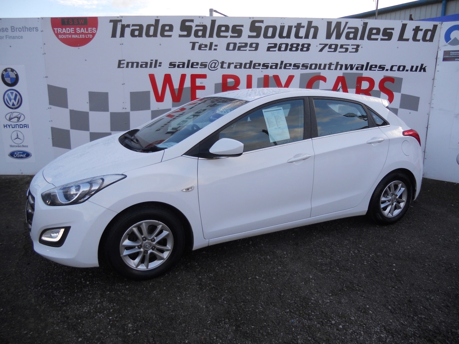 Used Hyundai i30 2015 for sale - 77113370: Photo 3