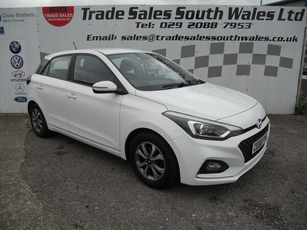 Used Hyundai i20 2018 for sale - 75557646: Photo 1