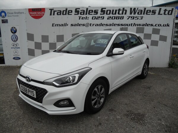 Used Hyundai i20 2018 for sale - 75557646: Photo 3