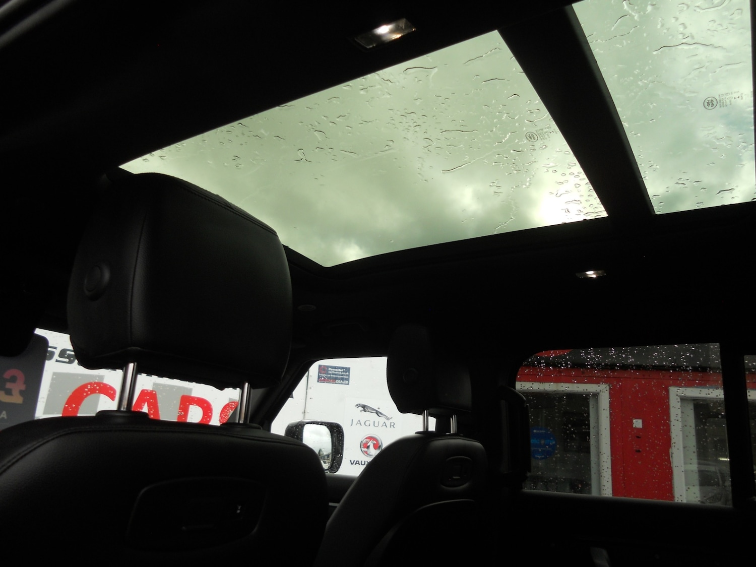 Used Land Rover Defender 2022 for sale - 77282982: Photo 12