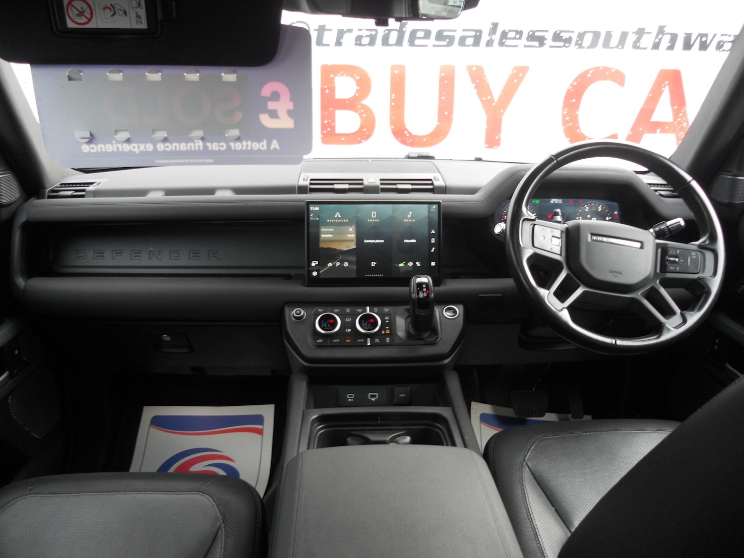 Used Land Rover Defender 2022 for sale - 77282982: Photo 13